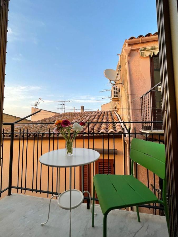 Al Cortile Lejlighed Cefalù Eksteriør billede